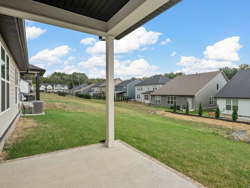Exterior details and patio area of a home in Carellton, Gallatin (Image 4).