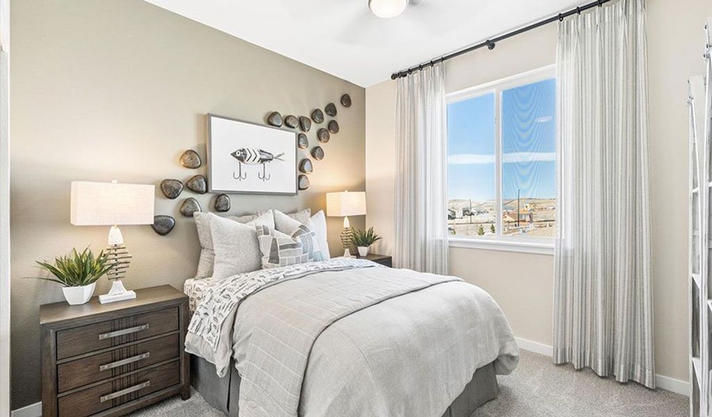 Nina3-2-DuosLookingGlass Bedroom