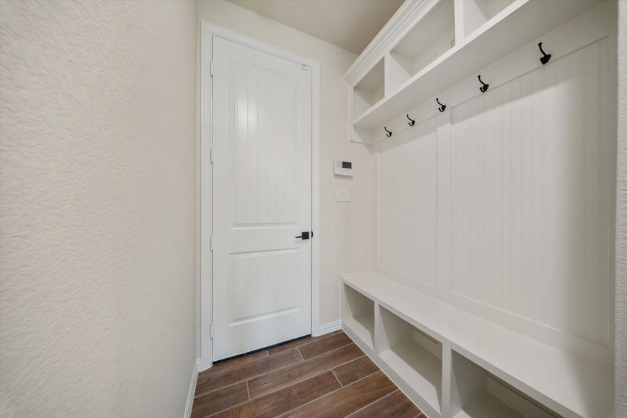 Image 41 of a home in Vista Oaks Estates.