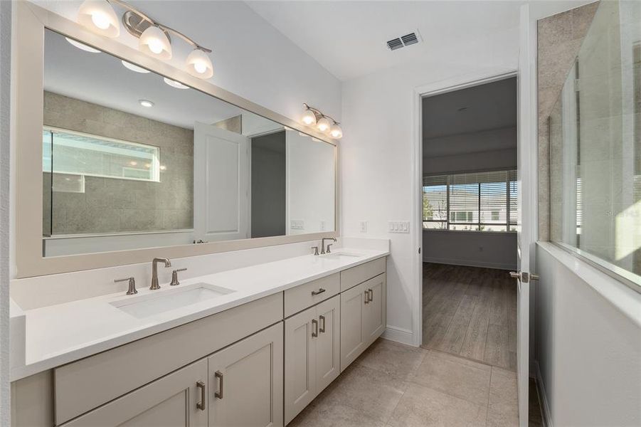 Furnished interior view inside a new home in , Ocala (Image 17).