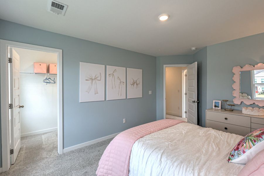 *Photo of example Model Home. Selections and finishes may vary. *Photo of example Model Home. Selections and finishes may vary.