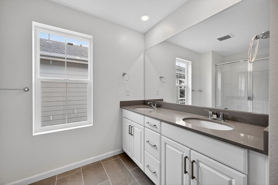 Furnished interior view inside a new home in Parterre, Thornton (Image 5).
