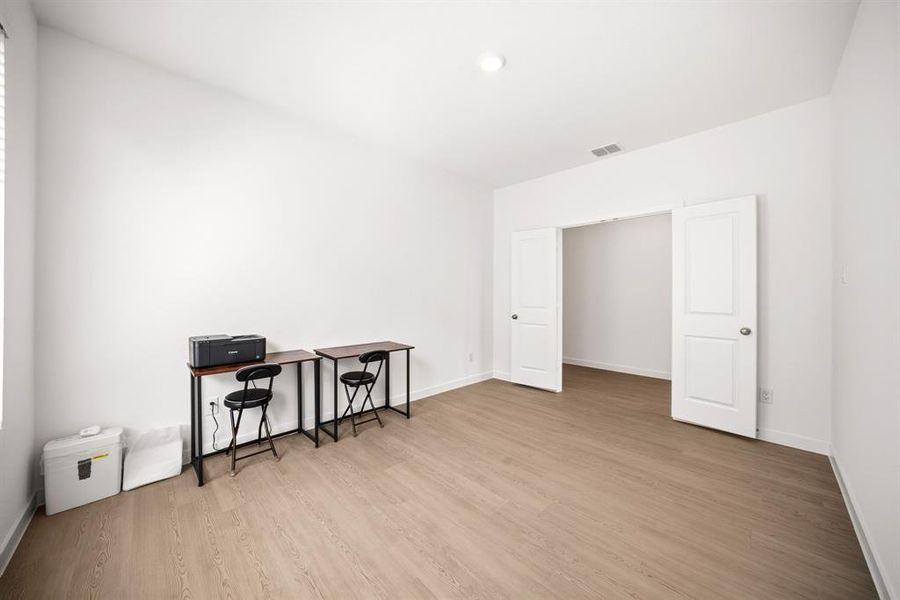 Spacious, unfurnished interior of a new home in Prairie View, Ennis (Image 21). Spacious, unfurnished interior of a new home in Prairie View, Ennis (Image 21).