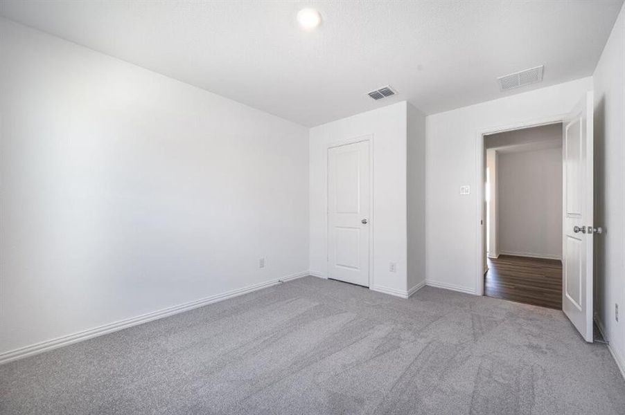 Spacious, unfurnished interior of a new home in River Ridge, Crandall (Image 12). Spacious, unfurnished interior of a new home in River Ridge, Crandall (Image 12).