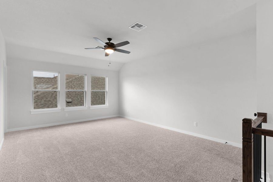 Spacious, unfurnished interior of a new home in Nolina, Georgetown (Image 15).