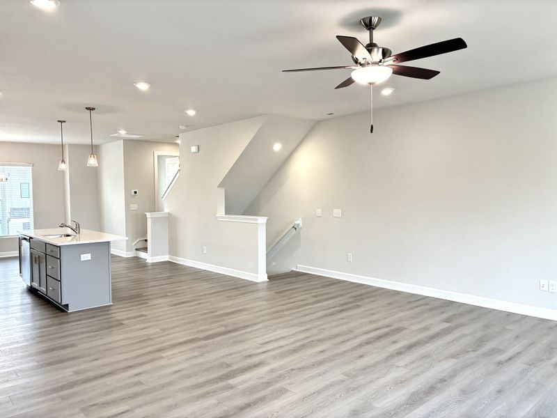 Spacious, unfurnished interior of a new home in Holly View, Greenville (Image 12).