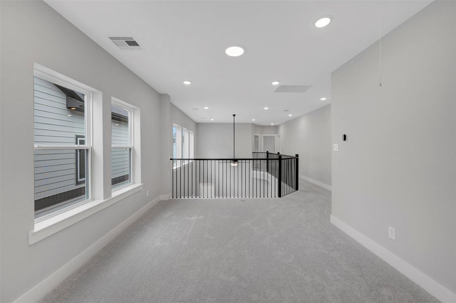 Spacious, unfurnished interior of a new home in , Montgomery (Image 35).