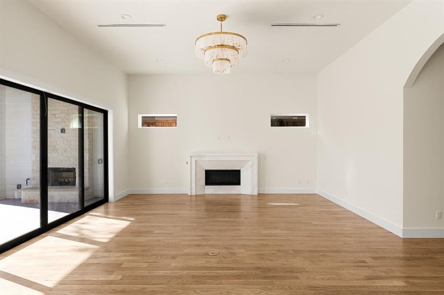 Spacious, unfurnished interior of a new home in , Dallas (Image 31). Spacious, unfurnished interior of a new home in , Dallas (Image 31).