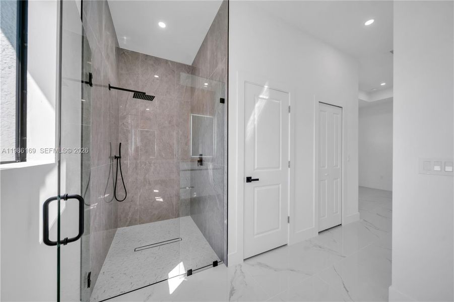 Furnished interior view inside a new home in , Lehigh Acres (Image 9). Furnished interior view inside a new home in , Lehigh Acres (Image 9).