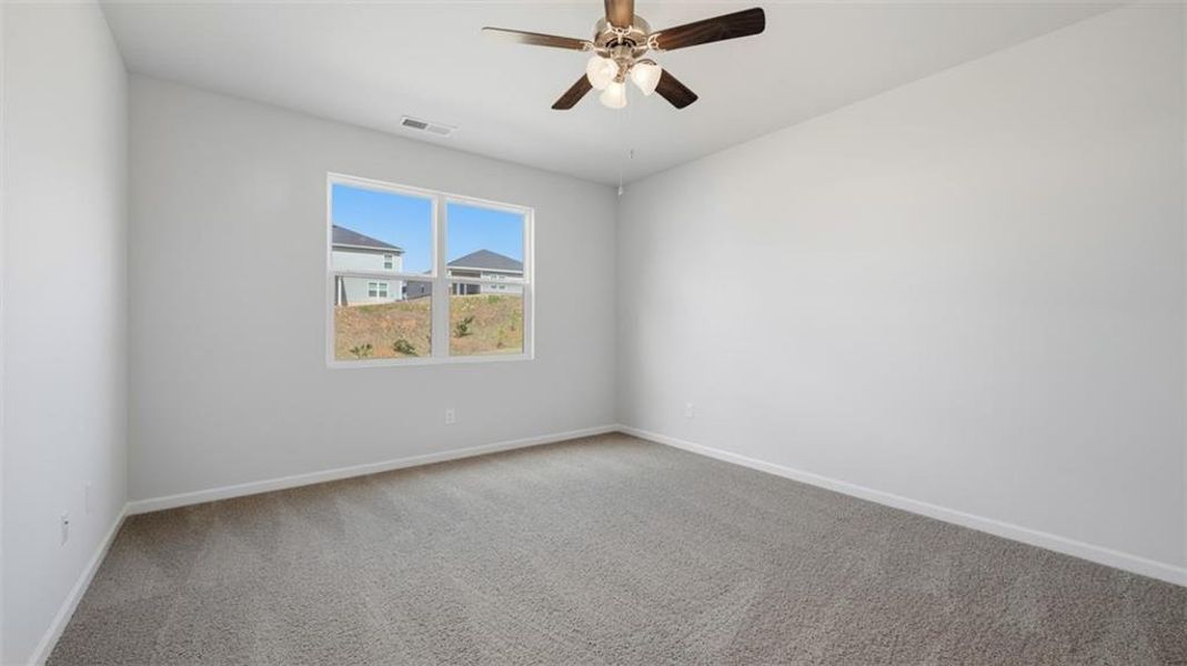Spacious, unfurnished interior of a new home in Twin Lakes, Hoschton (Image 17).