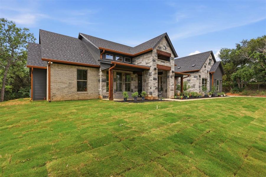 Exterior details and patio area of a home in , Granbury (Image 3). Exterior details and patio area of a home in , Granbury (Image 3).