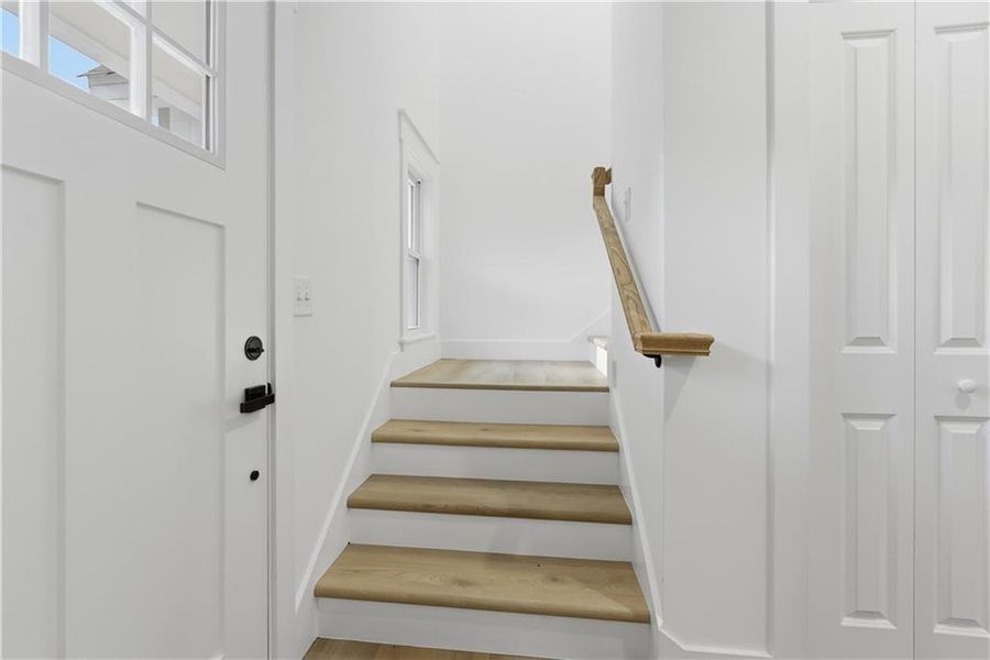 Spacious, unfurnished interior of a new home in , Acworth (Image 22). Spacious, unfurnished interior of a new home in , Acworth (Image 22).