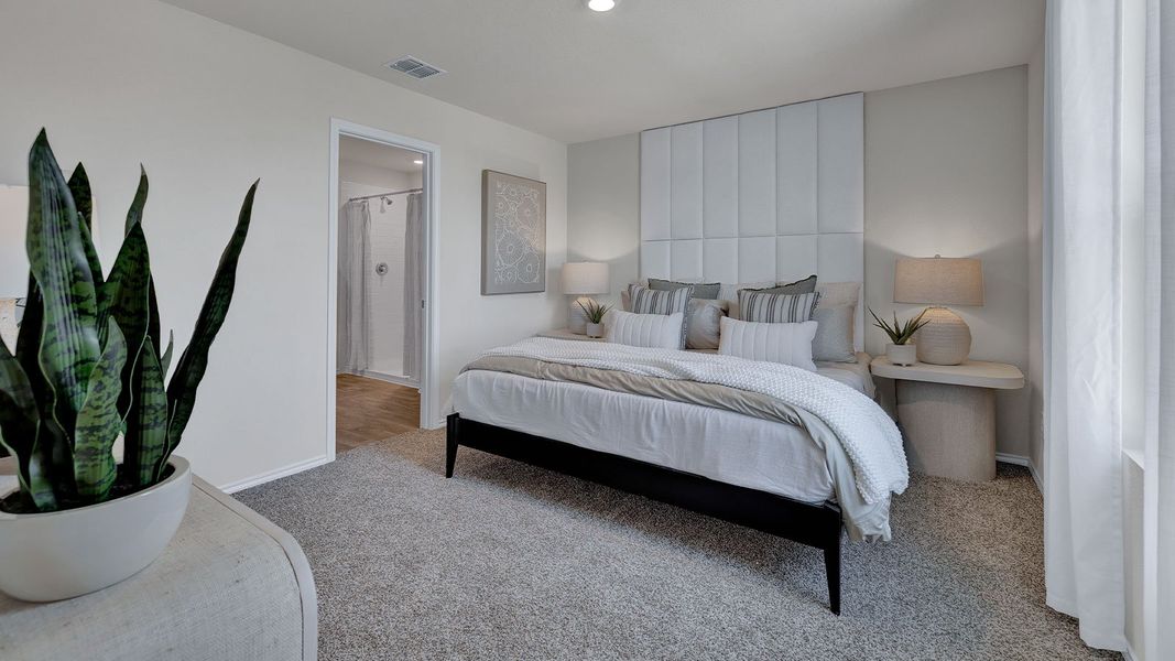 Representative furnished interior of a home built from the The Emma by D.R. Horton in Arroyo Ranch, Seguin (Image 20).