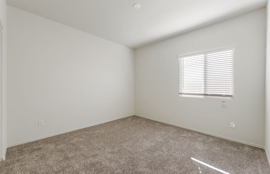Spacious, unfurnished interior of a new home in Copper Falls, Buckeye (Image 19). Spacious, unfurnished interior of a new home in Copper Falls, Buckeye (Image 19).
