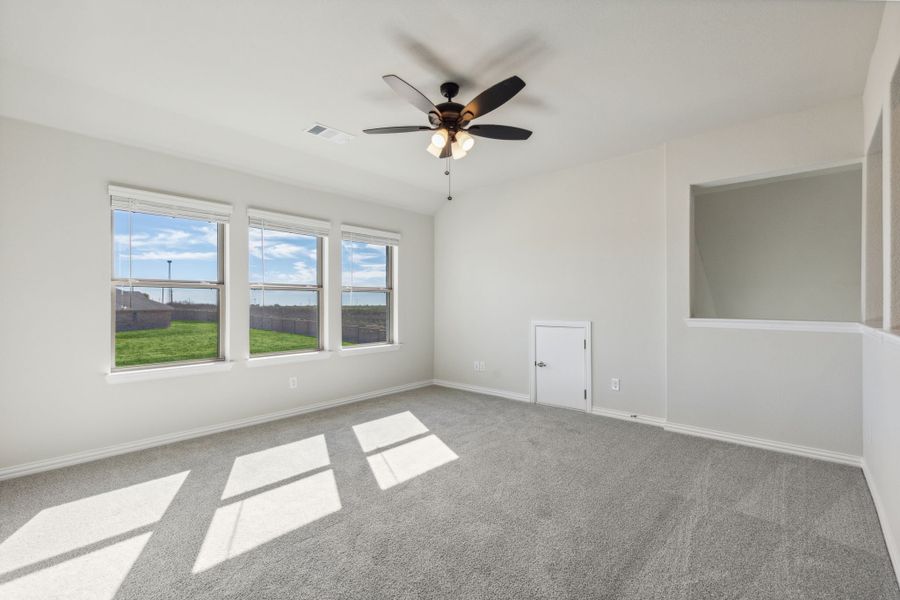 Spacious, unfurnished interior of a new home in Silo Mills, Joshua (Image 9).