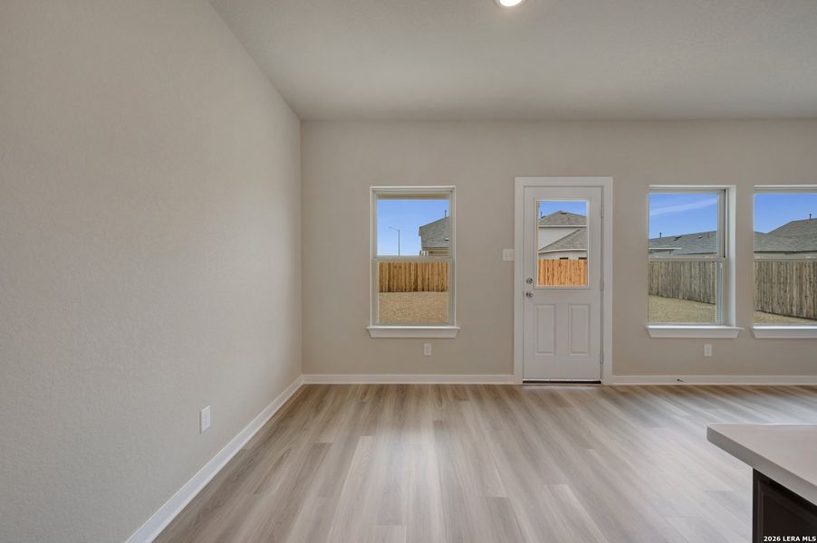 Spacious, unfurnished interior of a new home in Winding Brook, San Antonio (Image 36).