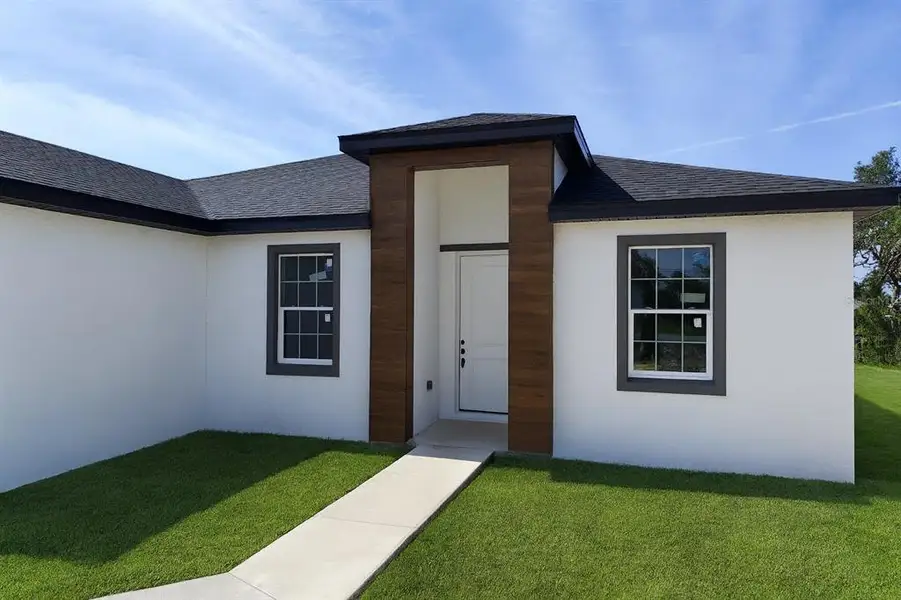 Exterior details and patio area of a home in , Kissimmee (Image 11).