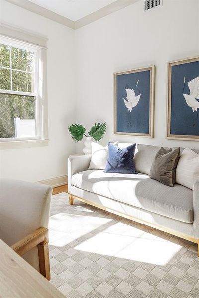 Furnished interior view inside a new home in , Lakeland (Image 6).