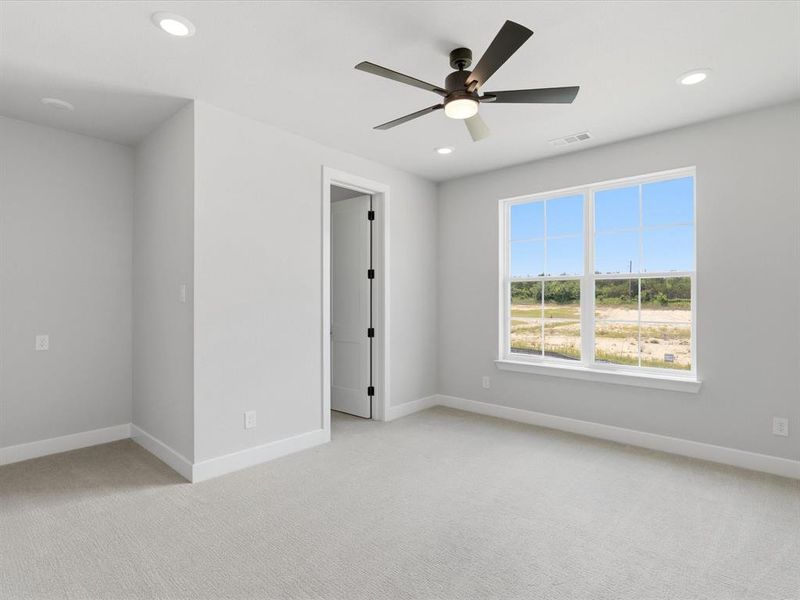 Spacious, unfurnished interior of a new home in Capitol Hill, Anna (Image 26). Spacious, unfurnished interior of a new home in Capitol Hill, Anna (Image 26).