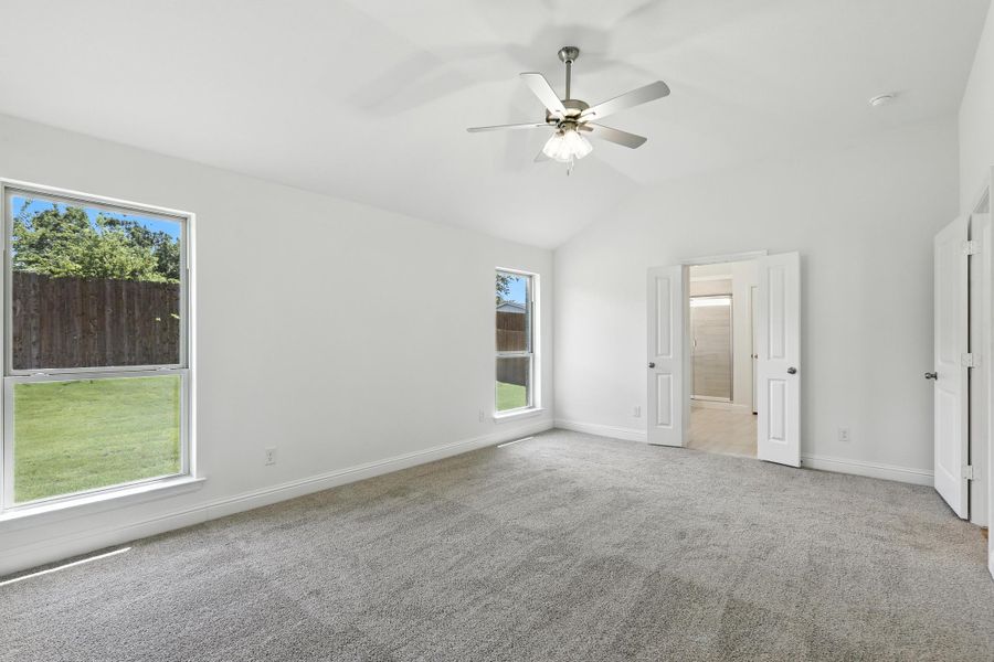 Representative unfurnished interior of a home built from the Hanover by Cheldan Homes in Craftsmen's Corner, Cleburne (Image 56).
