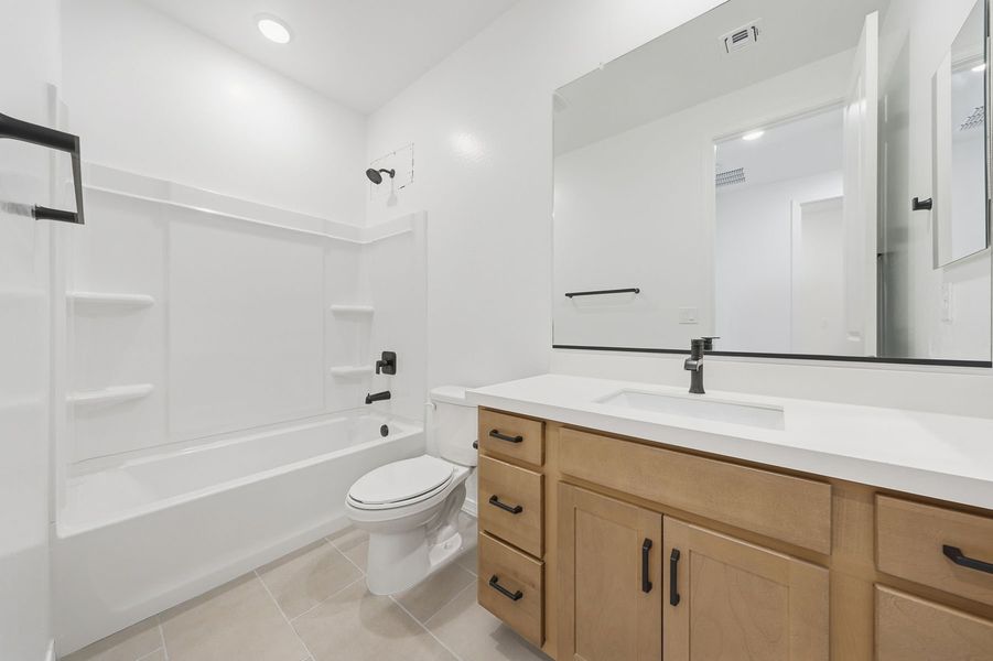 Furnished interior view inside a new home in Tyler Ranch, Buckeye (Image 4).