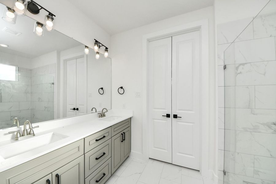 This is a representative photo of the Jade pl