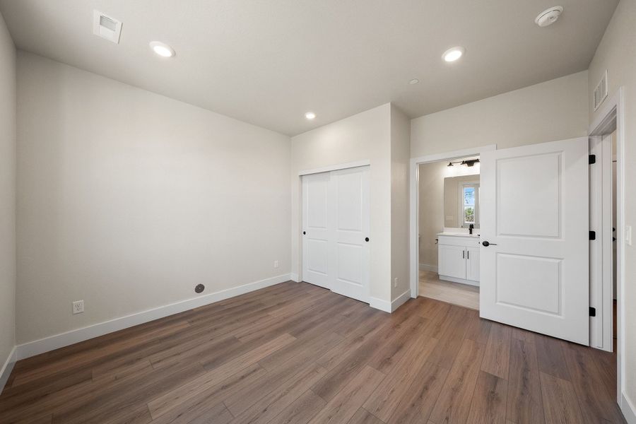 Spacious, unfurnished interior of a new home in Berkeley Villas, Denver (Image 22). Spacious, unfurnished interior of a new home in Berkeley Villas, Denver (Image 22).