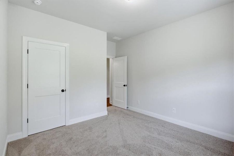 Spacious, unfurnished interior of a new home in , Stockbridge (Image 35). Spacious, unfurnished interior of a new home in , Stockbridge (Image 35).