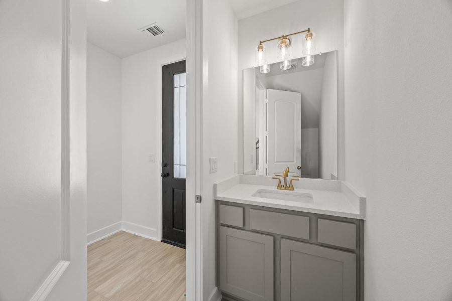 Furnished interior view inside a new home in Parmer Ranch - 40', Georgetown (Image 10).