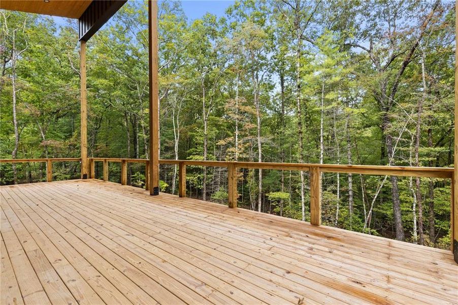 Exterior details and patio area of a home in , Mineral Bluff (Image 1).