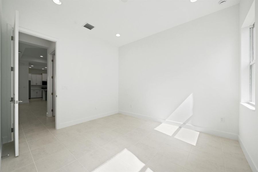 Spacious, unfurnished interior of a new home in , Westlake (Image 42). Spacious, unfurnished interior of a new home in , Westlake (Image 42).