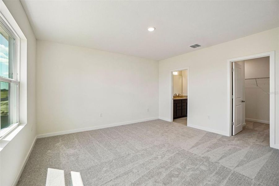 Spacious, unfurnished interior of a new home in Willowbrook North, Winter Haven (Image 35). Spacious, unfurnished interior of a new home in Willowbrook North, Winter Haven (Image 35).