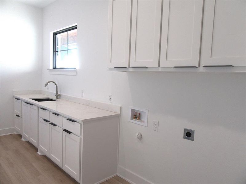 Furnished interior view inside a new home in , Crawford (Image 6).