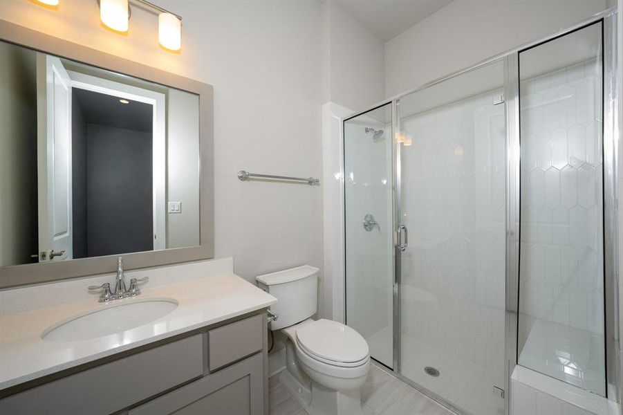 Furnished interior view inside a new home in , McKinney (Image 32).