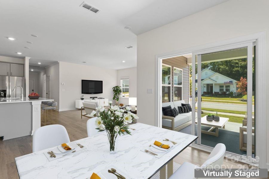 Dining Area Virtually staged photo Dining Area Virtually staged photo