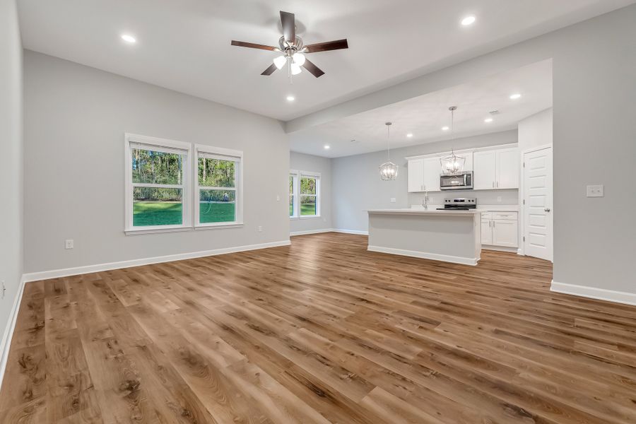 Spacious, unfurnished interior of a new home in Oak Hollow, Crestview (Image 32). Spacious, unfurnished interior of a new home in Oak Hollow, Crestview (Image 32).