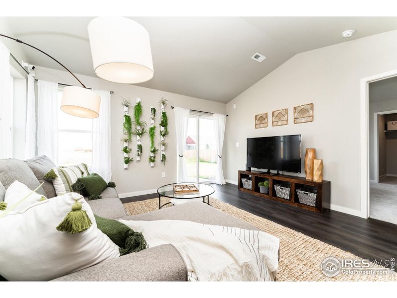 Stock photo, may contain additional upgrades