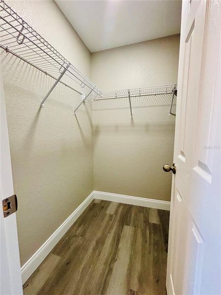 Spacious, unfurnished interior of a new home in , Fort Meade (Image 15).