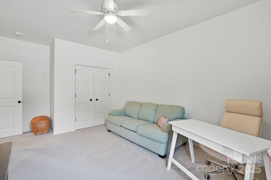 Image 24 of a home in . Image 24 of a home in .