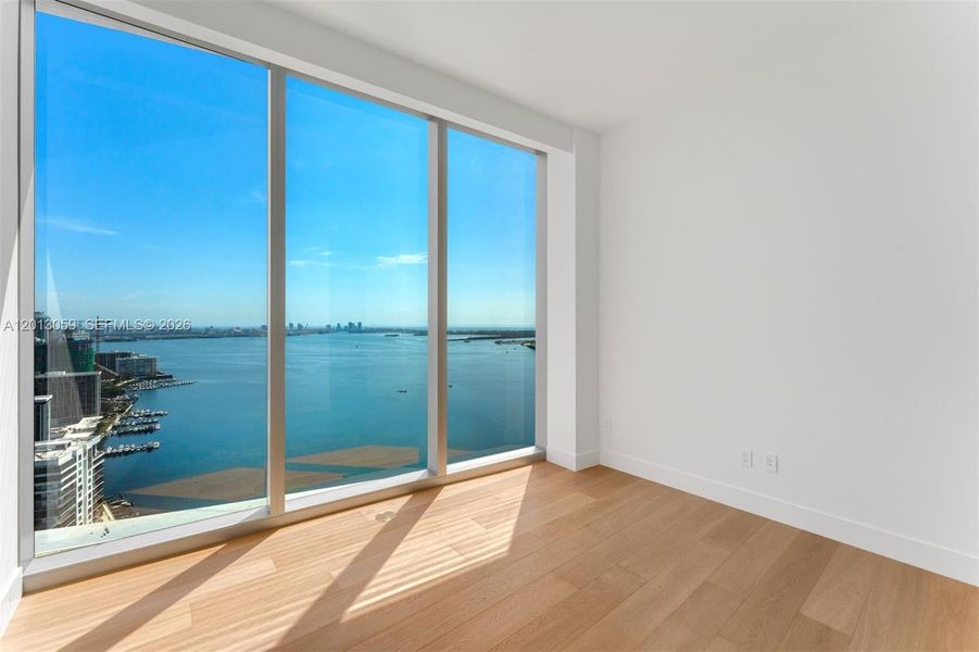 Spacious, unfurnished interior of a new home in , Miami (Image 20).