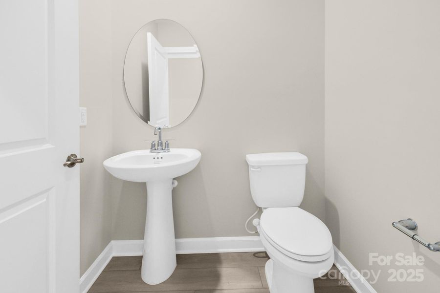 Furnished interior view inside a new home in Roselyn: Primrose, Lancaster (Image 8).