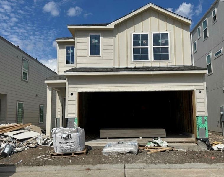Image 4 of a home in Cloverdale.