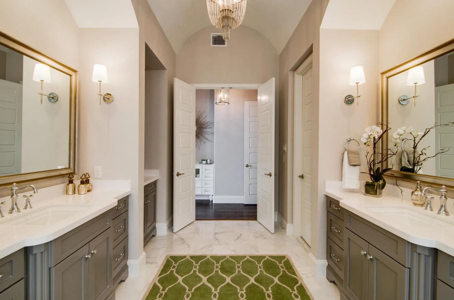 The Brinkley Primary Bath