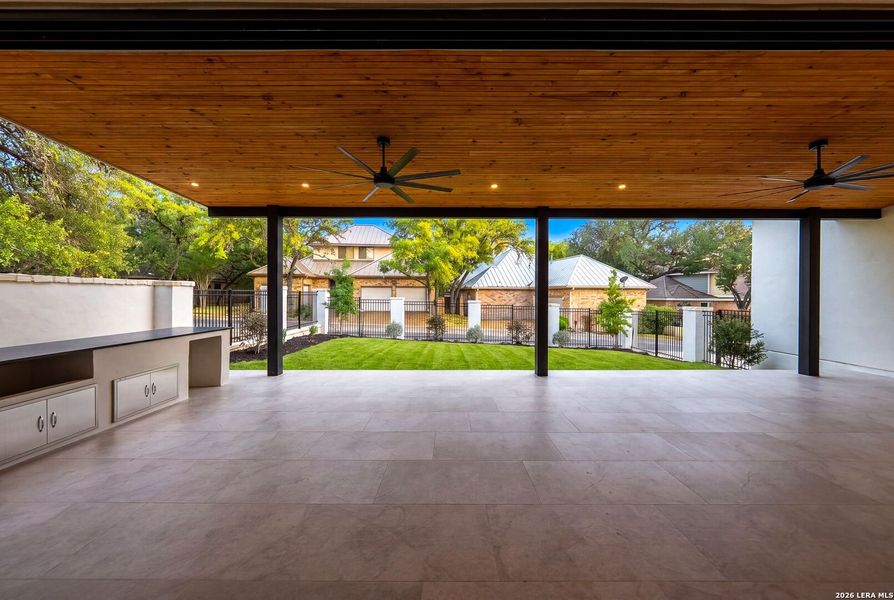 Exterior details and patio area of a home in , San Antonio (Image 31).
