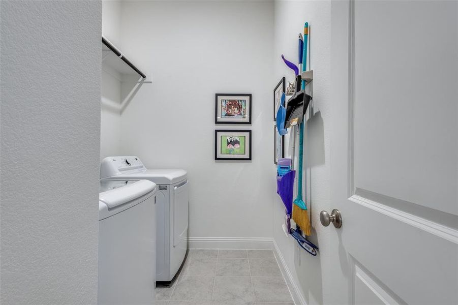 Image 34 of a home in .