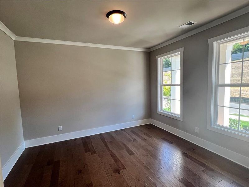 Spacious, unfurnished interior of a new home in , Canton (Image 7).