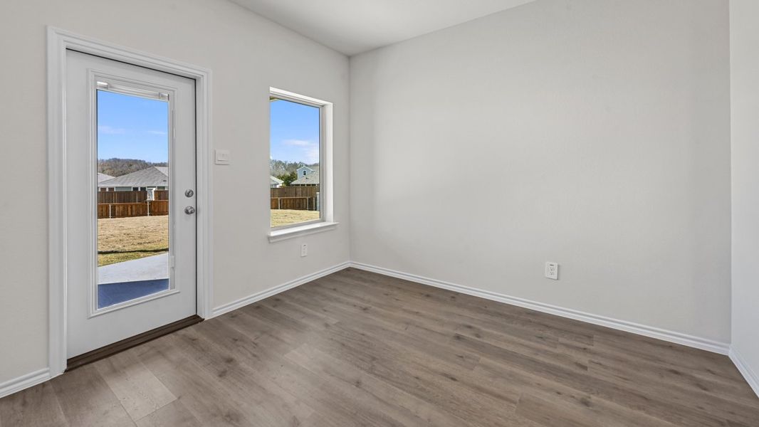 Spacious, unfurnished interior of a new home in Crane Crossing, Crandall (Image 13).