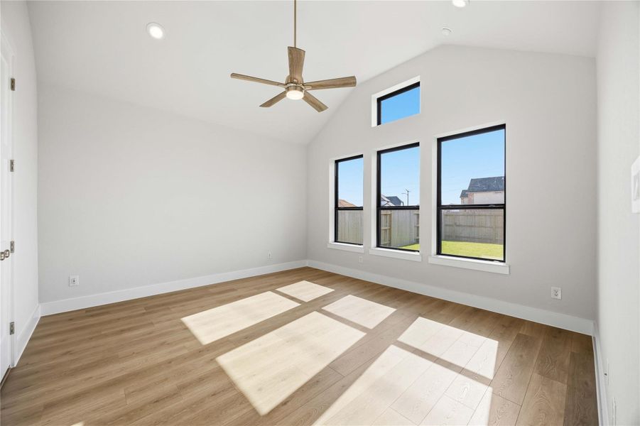 Spacious, unfurnished interior of a new home in Ellwood, Iowa Colony (Image 35). Spacious, unfurnished interior of a new home in Ellwood, Iowa Colony (Image 35).