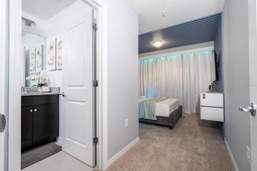 Furnished interior view inside a new home in , Clermont (Image 5).