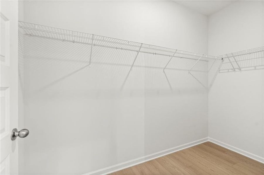 Spacious, unfurnished interior of a new home in Laurel Creek, Calhoun (Image 17).